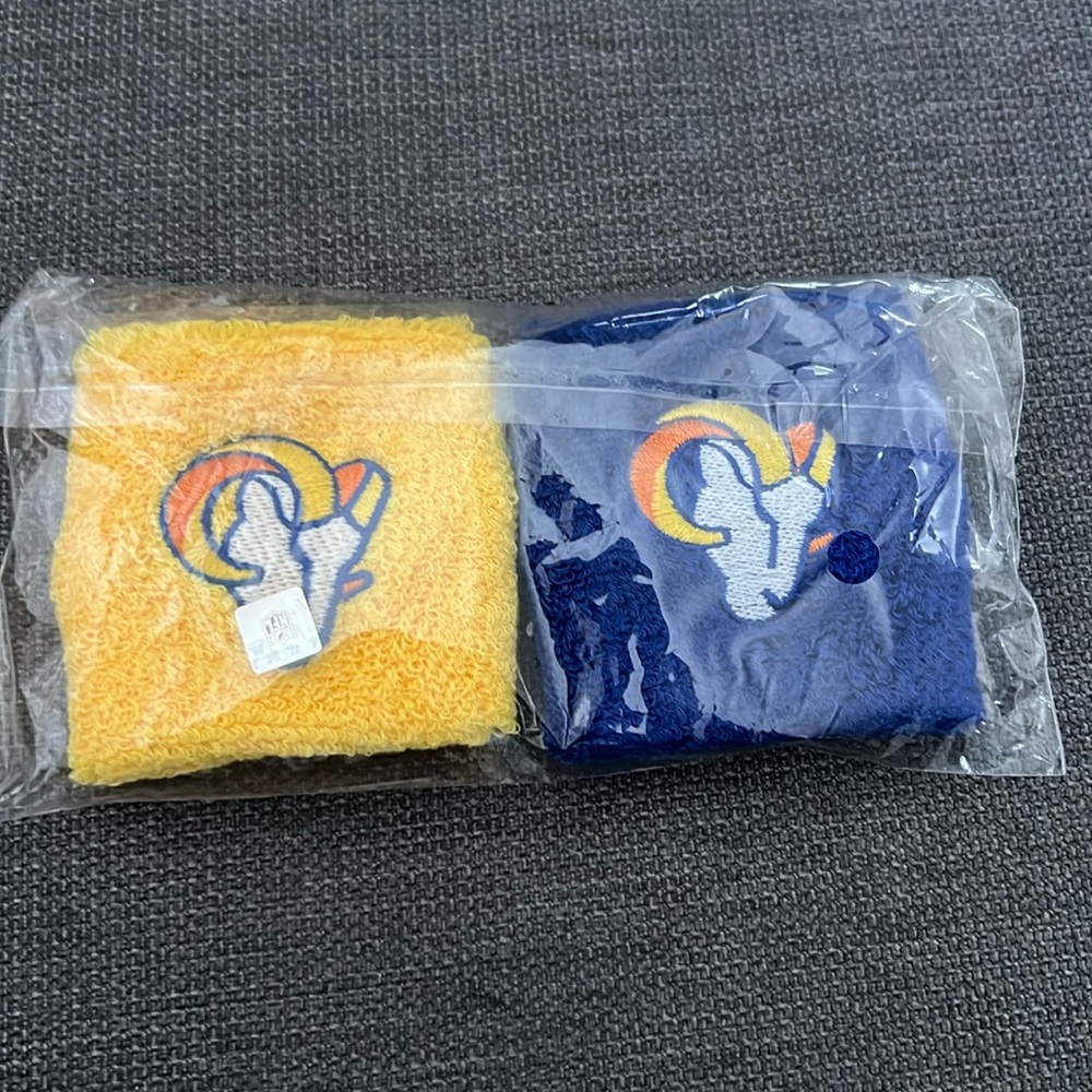 LOS ANGELES RAMS Wrist Sweat Bands. Yellow & Blue. New